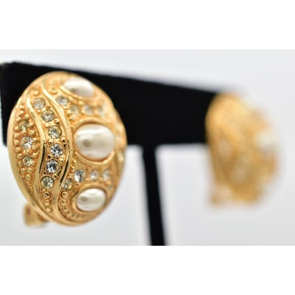 Christian Dior Vintage Clip On Earrings Rhinestone Crystal Pearl Gold Signed 9I - Picture 4 of 12